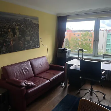Kurfuerstendamm Quiet 1,5 Near Ludwig Kirch Platz برلين