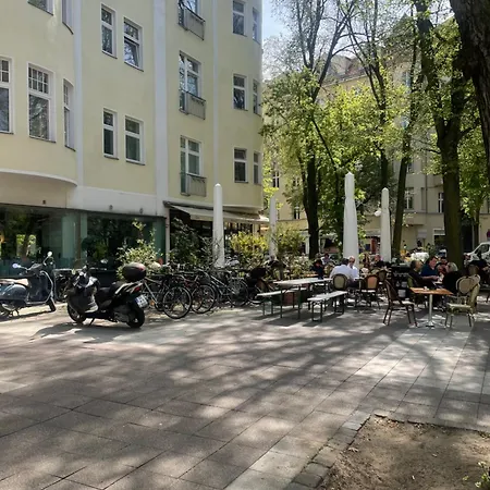 Kurfuerstendamm Quiet 1,5 Near Ludwig Kirch Platz Appartamento Berlino